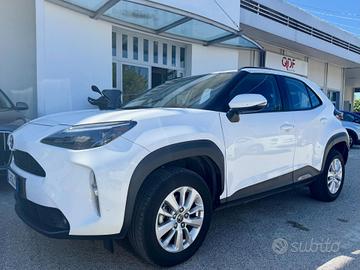 TOYOTA YARIS CROSS 1.5 HYBRID BUSINESS