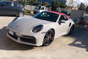 PORSCHE 992 - 911 TURBO CABRIO