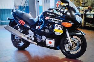 Suzuki GSX 750 F - permuta