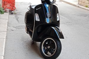 Vespa GTS super sport 300 