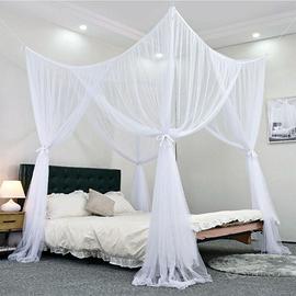 zanzariera bianca da letto matrimoniale