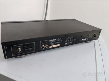 sintonizzatore FM/AM   YAMAHA  stereo mai usato