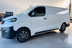 Opel Vivaro 1.5 Diesel 120CV,PASSO LUNGO ,PERMUTAB
