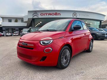 FIAT 500 Berlina Hybrid Icon
