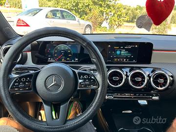 Mercedes-Benz Classe A 180 d sedane
