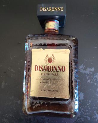 Bottiglia amaretto