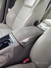 Poggia braccio VOLVO S60 del 2010