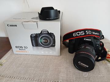 Canon EOS 5D mark II + EF 24-105mm f4 L IS USM kit