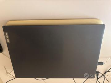 Pc portatile 15 pollici -Lenovo + borsa porta pc