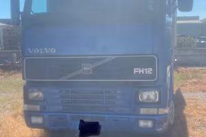 Volvo fh 12 420 ribaltabile trilaterale