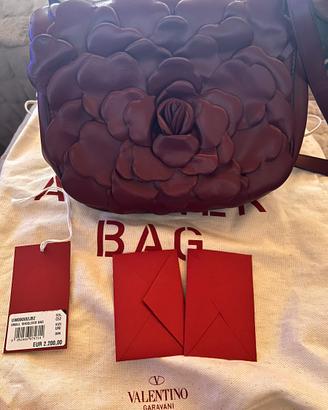 Valentino Garavani Atelier bag rose edition