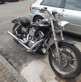 Harley Davidson Dyna centenario