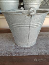 Secchio Zincato h. 25,5, base 21 e superiore 32 cm