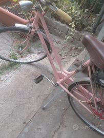 Bici da donnada 26 e una Graziella