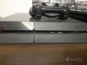 Playstation PS4 in perfetto stato