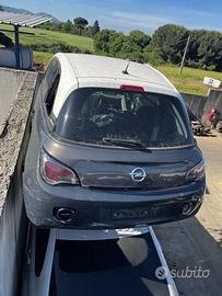 Ricambi portellone porta opel adam