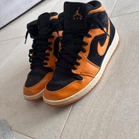 Jordan 1 mid