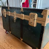 Cassapanca con ruote