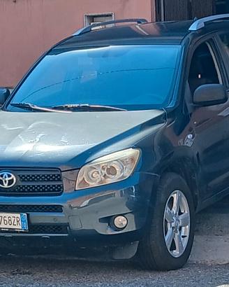 TOYOTA Rav4 Sol 2.200 D-4D 136cv 4WD