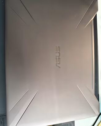 Notebook gaming ASUS TUF FX505G i7 GTX 1050