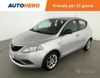LANCIA Ypsilon 1.2 69 CV 5 porte Gold