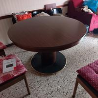 tavolo rotondo in vero legno vintage