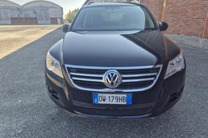 VOLKSWAGEN Tiguan 2.0 16V TDI DPF Trend & Fun (1