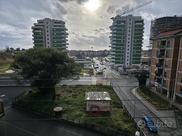 5 vani con doppio posto auto