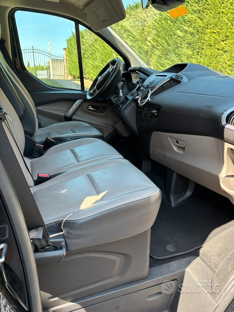Ford Tourneo Custom 2016 photo 4