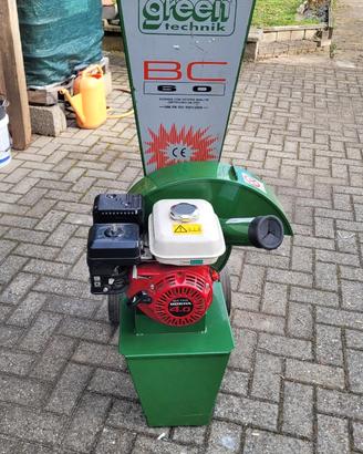 Biotrituratore cippatore a benzina