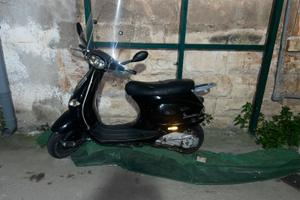 Piaggio vespa et4 125