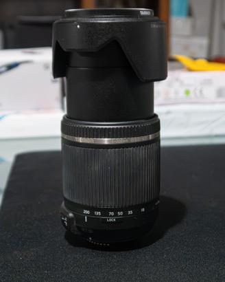 Tamron 18-200mm f/3.5-6.3 Di II VC (Attacco Nikon)