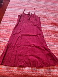 vestito corto con spalline