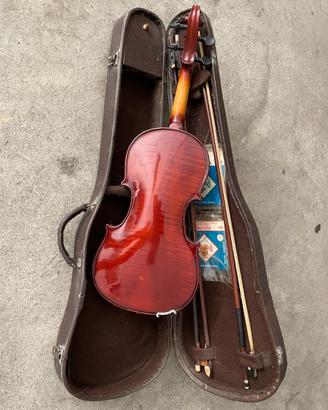 Violino modello Stradivari