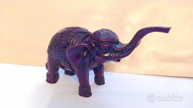 statuina elefante indiano