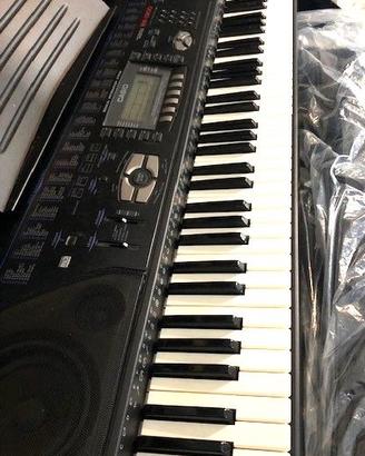 Tastiera Casio Wk 1300  73 tasti 6 ottave