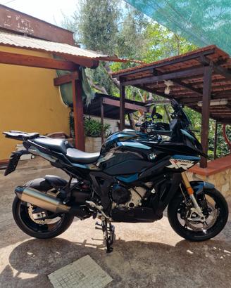 BMW S1000XR
