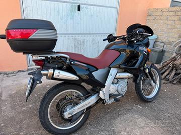 Aprilia Pegaso 650