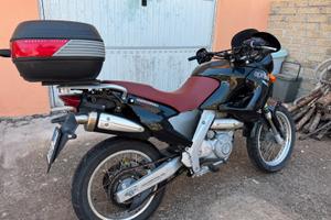 Aprilia Pegaso 650