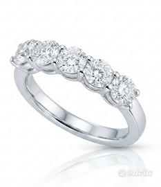 Anello Riviere in Argento  con Moissanite 1,5 CT