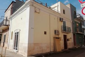 Casa indipendente a Sannicandro di Bari