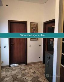 Stanza in appartamento di 110 m² a Milano