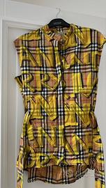 Burberry camicia senza maniche Abbigliamento e Accessori In vendita a Napoli