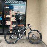 Hardtail Stif Squatch