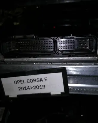 Centralina motore FIAT PUNTO 3 1910cc diesel 2004