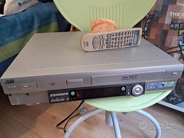 Videoregistratore JVC HR-DVS3 Super VHS -Minidv
