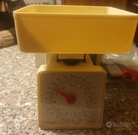 BILANCIA CUCINA DIETETICA KITCHEN SCALE MAX 5KG.

