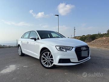 AUDI A3 Sportback 1.6 TDI Business S-Tronic