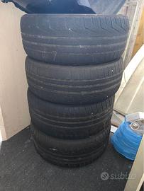 4 gomme Pirelli misura 245 / 45 R 19 102 V M+S