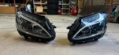 Fanali anteriori Mercedes classe C w205